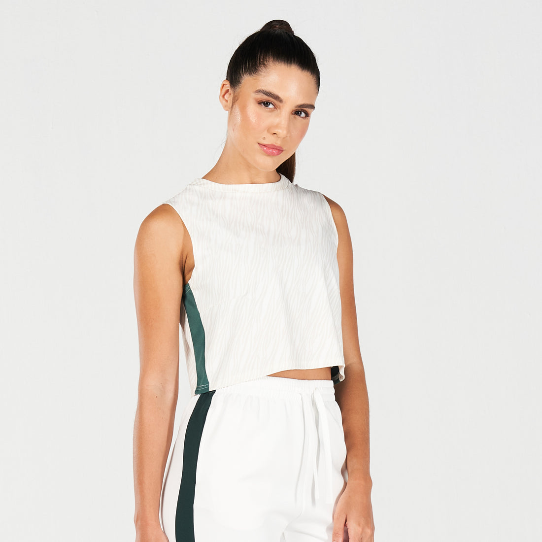 Core Wild Print Crop Tank - Pearl White